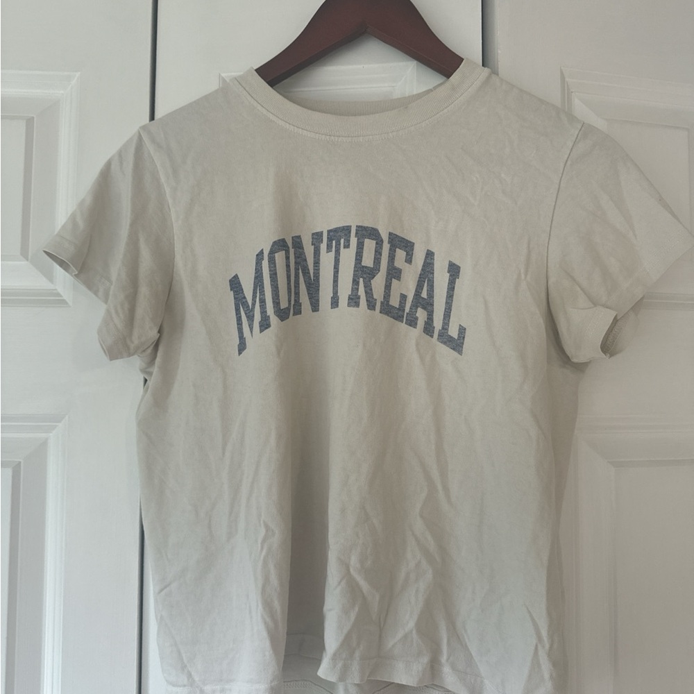 Brandy Melville Montreal top